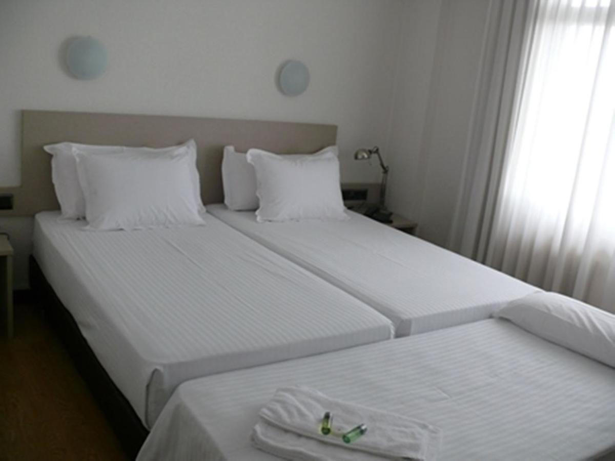 Hotel Los Angeles Guarnizo Екстер'єр фото