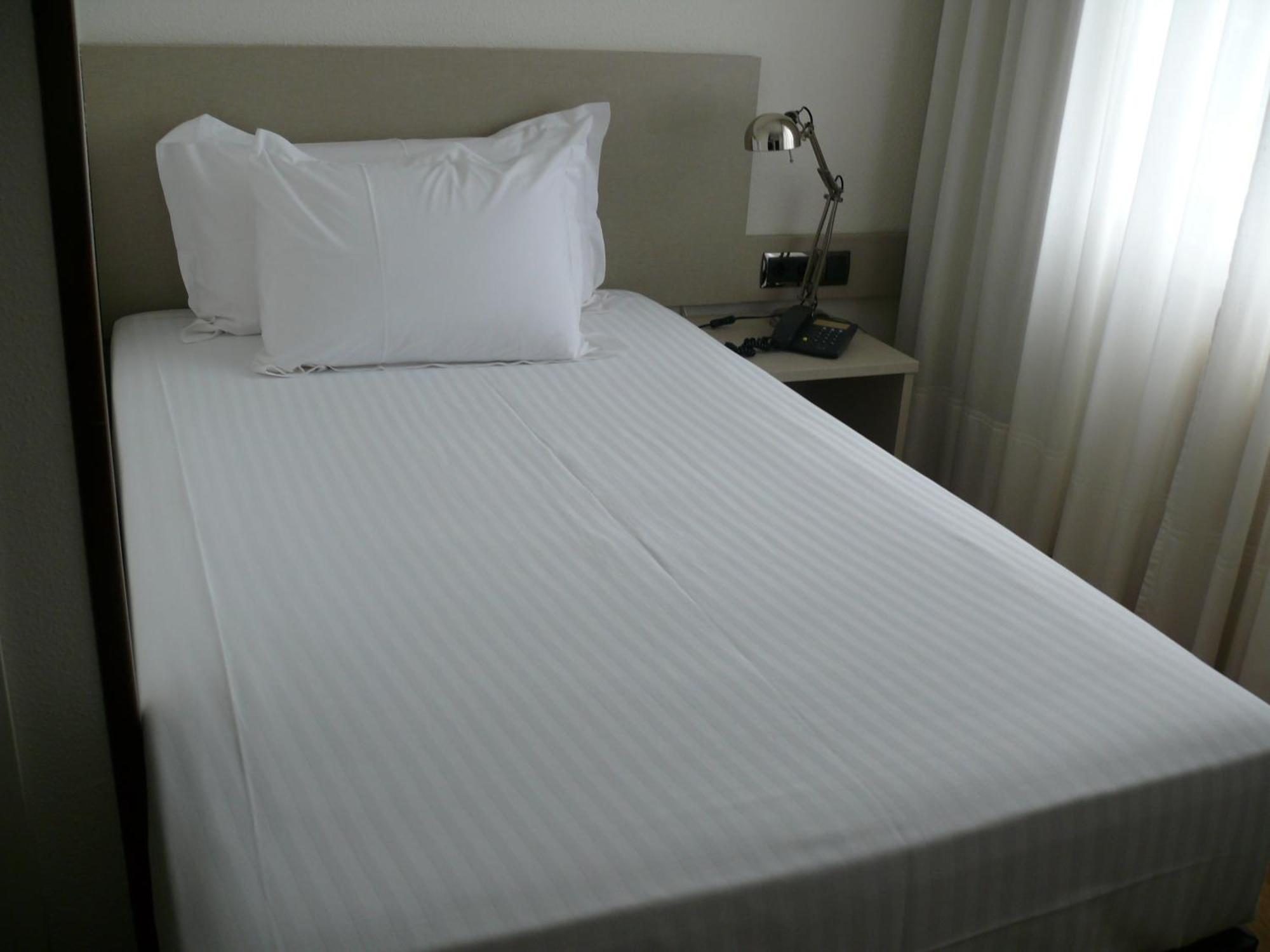Hotel Los Angeles Guarnizo Екстер'єр фото